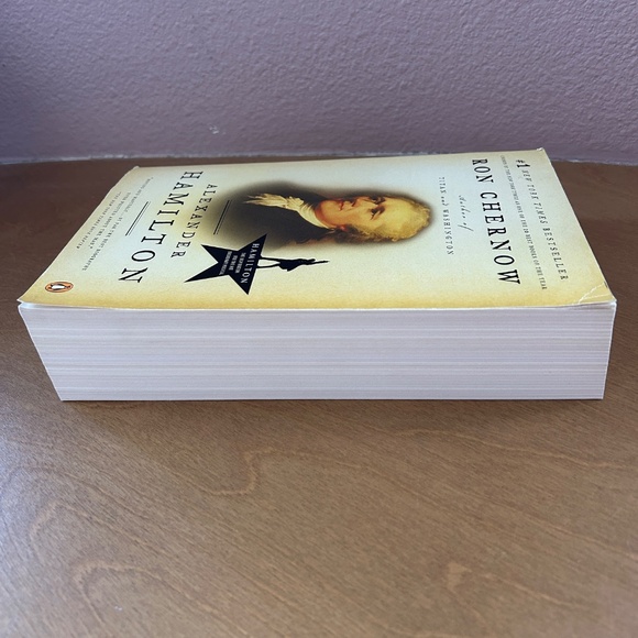 Alexander Hamilton by Ron Chernow - The Inspiration for the Hit Broadway Musical - Picture 6 of 8